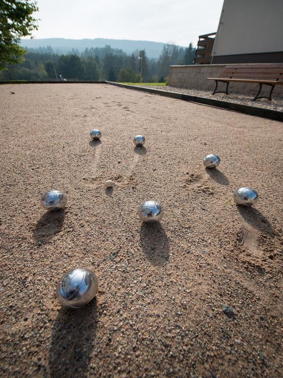 Ea Hotel Kraskov Starý Dvŭr エクステリア 写真